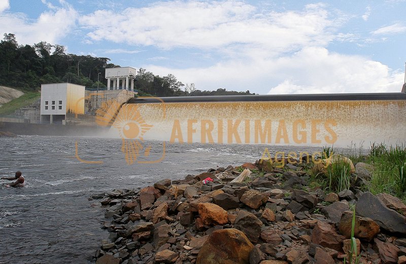 Afrikimages gabon / energie