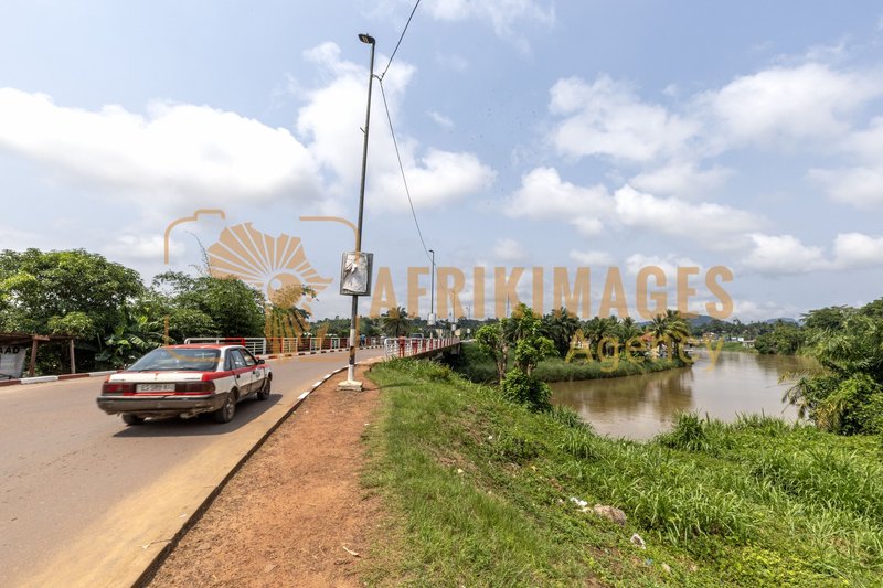 Afrikimages gabon/  koulamoutou