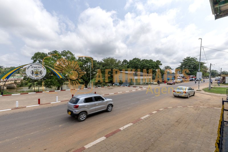 Afrikimages gabon/  koulamoutou