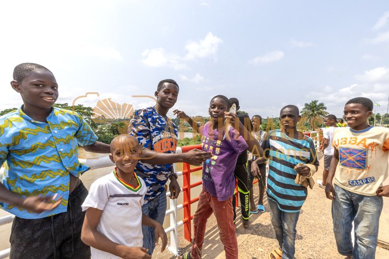 Afrikimages gabon/  koulamoutou