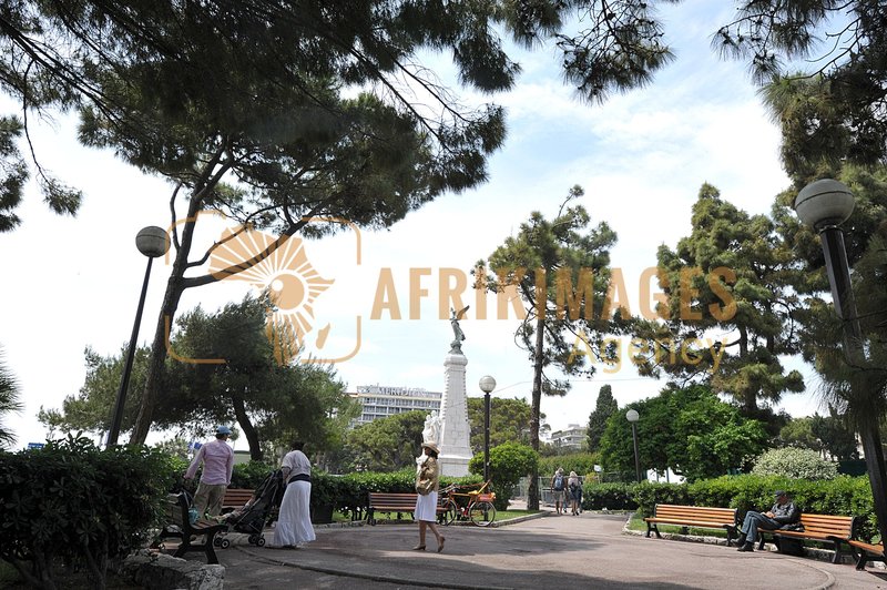 Afrikimages france /  nice