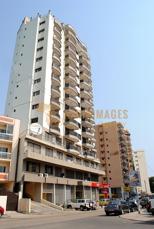 Afrikimages gabon / equipement et immobilier