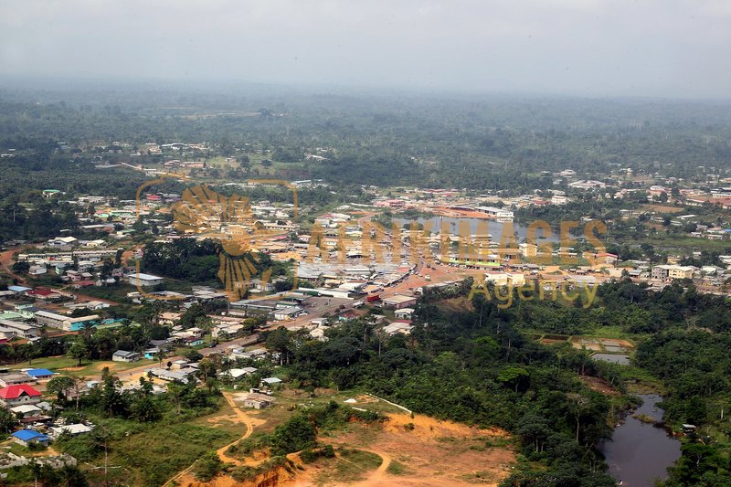 Afrikimages gabon /  oyem