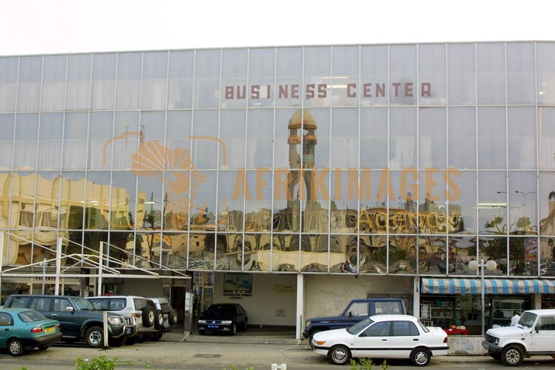 Afrikimages gabon / equipement et immobilier