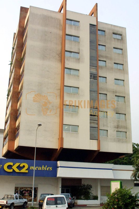 Afrikimages gabon / equipement et immobilier