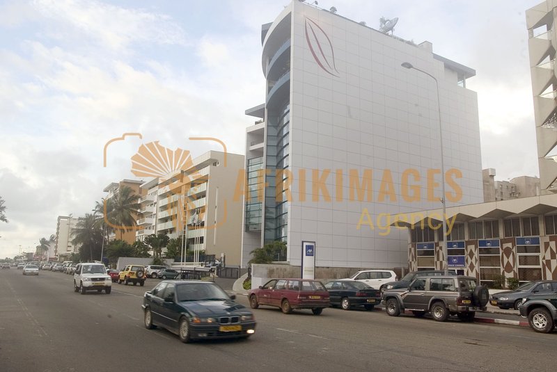 Afrikimages gabon / equipement et immobilier