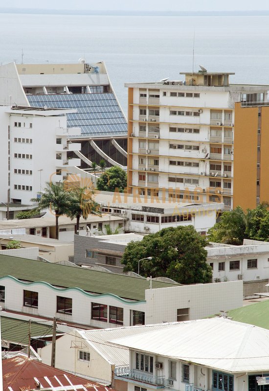 Afrikimages gabon / equipement et immobilier