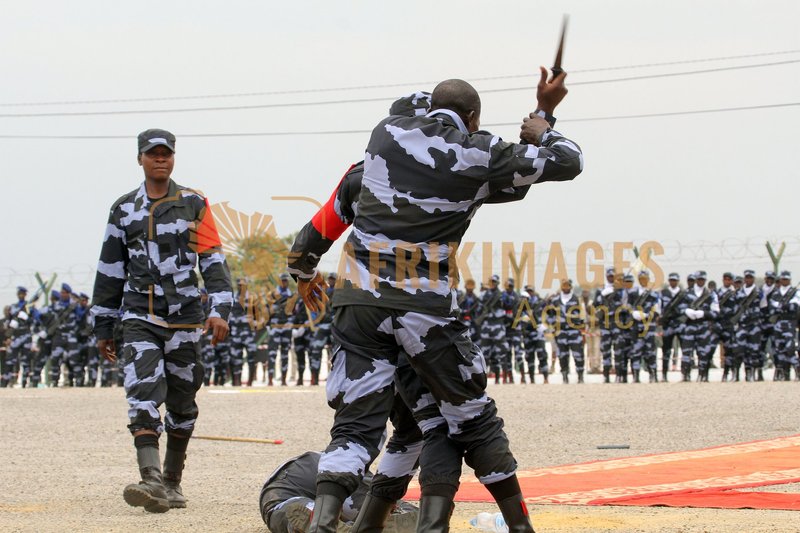 Afrikimages police