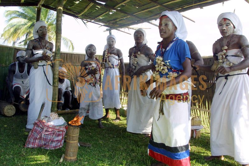 Afrikimages cultes et sectes