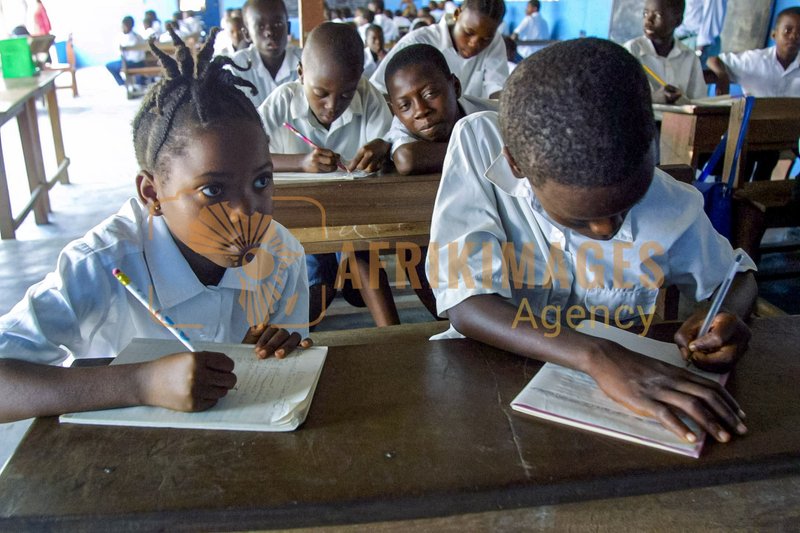 Afrikimages école refugiés-camp buduburam