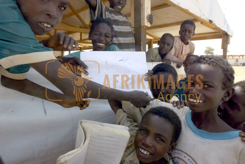 Afrikimages école réfugiés kolongo