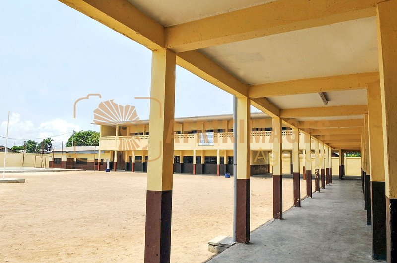 Afrikimages école catholique ste therese  de port-gentil