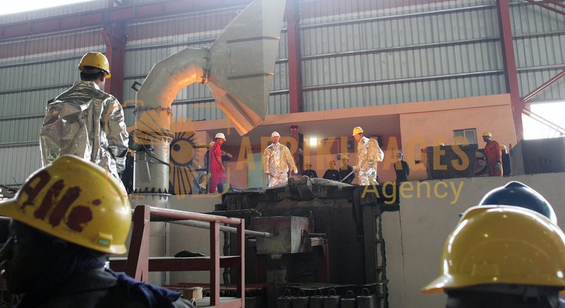 Afrikimages gabon / industrie 