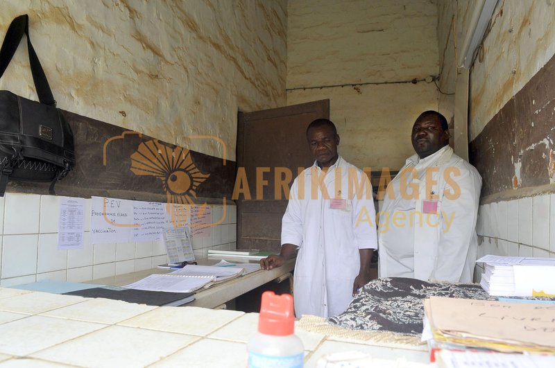 Afrikimages recherche et personnel médical