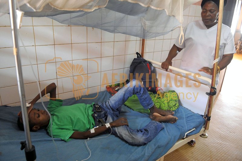 Afrikimages recherche et personnel médical