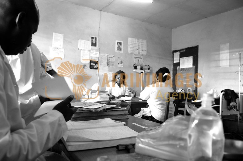 Afrikimages recherche et personnel médical