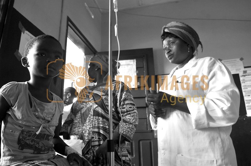 Afrikimages recherche et personnel médical