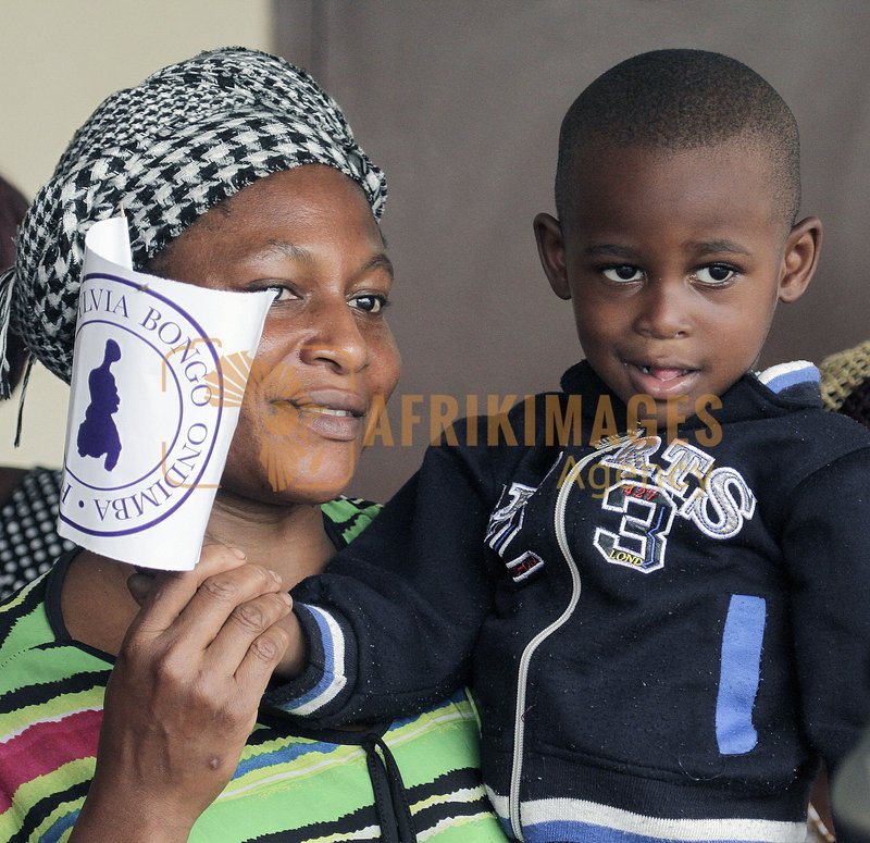 Afrikimages recherche et personnel médical