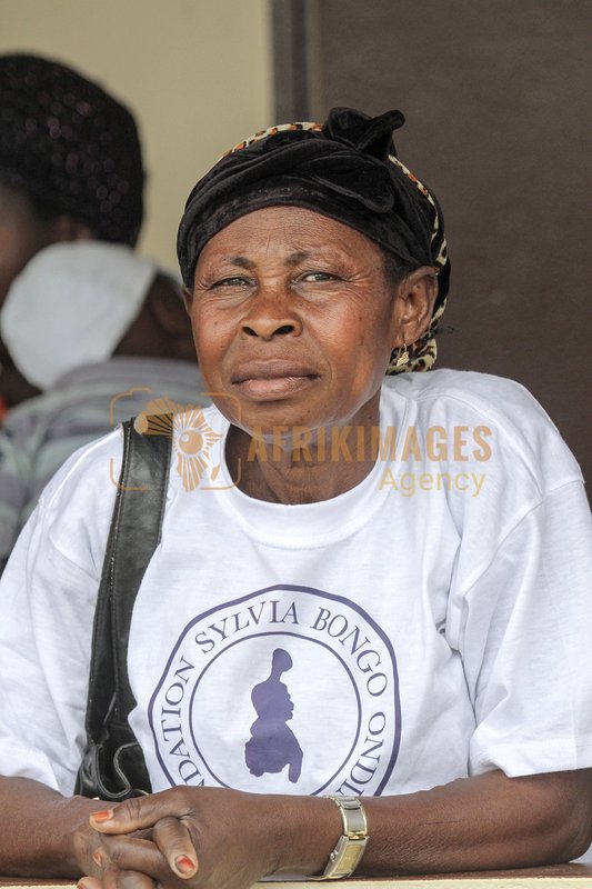 Afrikimages recherche et personnel médical