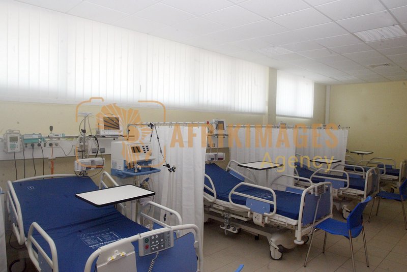 Afrikimages recherche et personnel médical