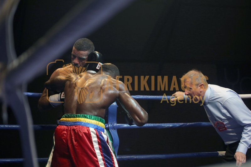 Afrikimages boxe