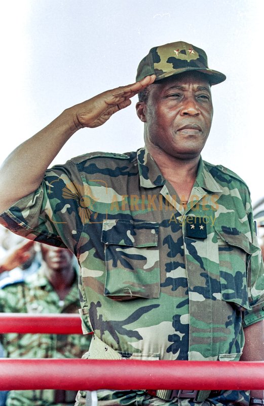 Afrikimages dip00261