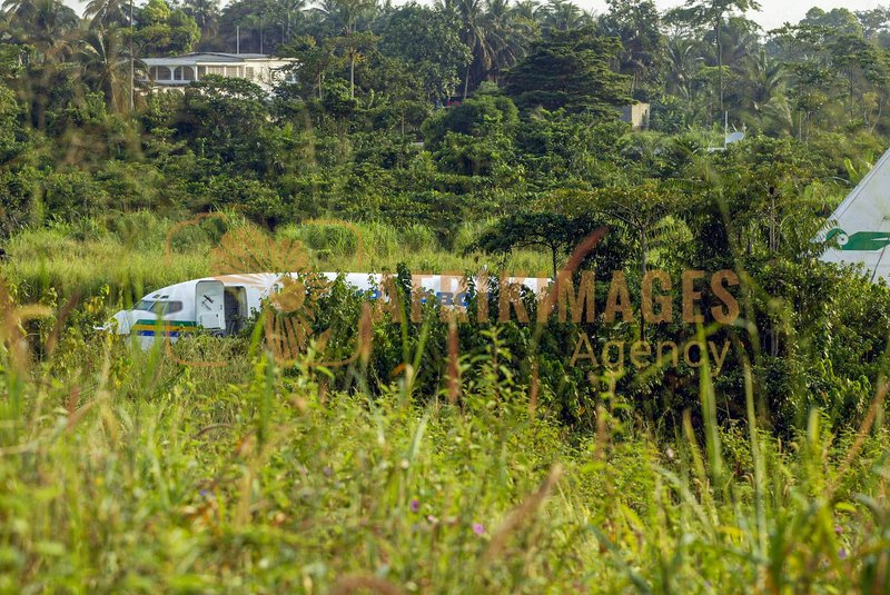 Afrikimages air gabon - sortie de piste