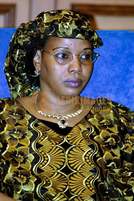 Afrikimages dip00328