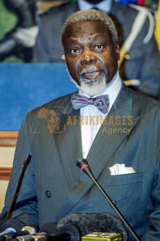 Afrikimages dip00386