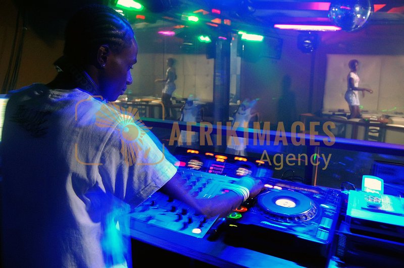 Afrikimages gabon / tourisme et loisirs