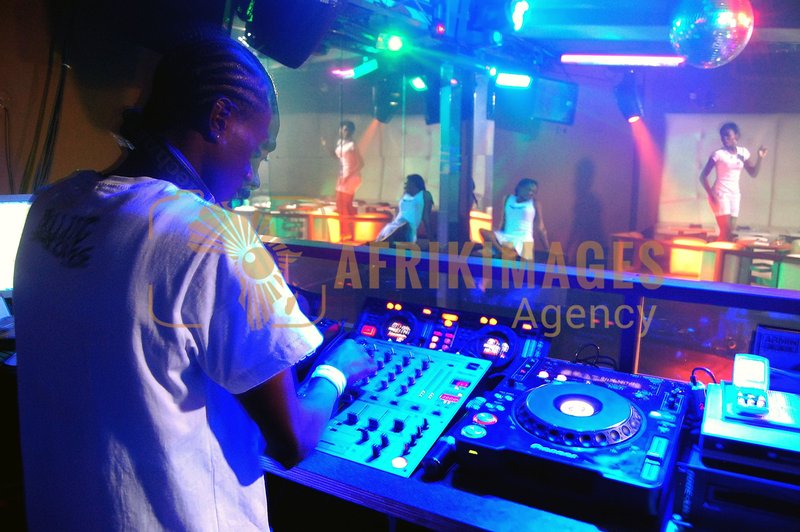 Afrikimages gabon / tourisme et loisirs