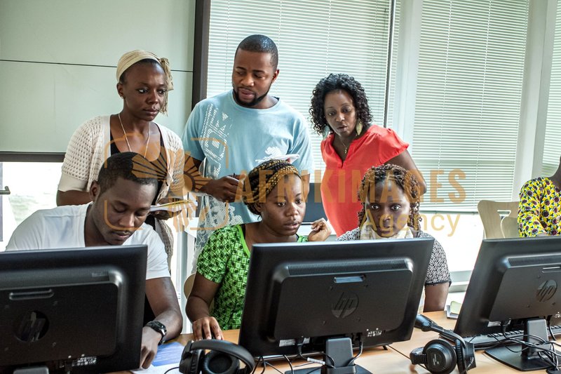 Afrikimages gabon/  ecole des mines et de la metallurgie de moanda