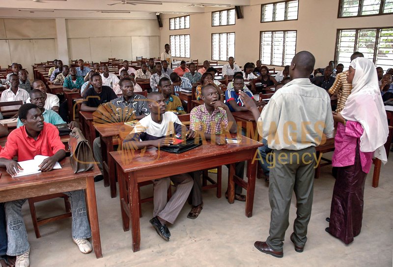 Afrikimages bénin /  universités
