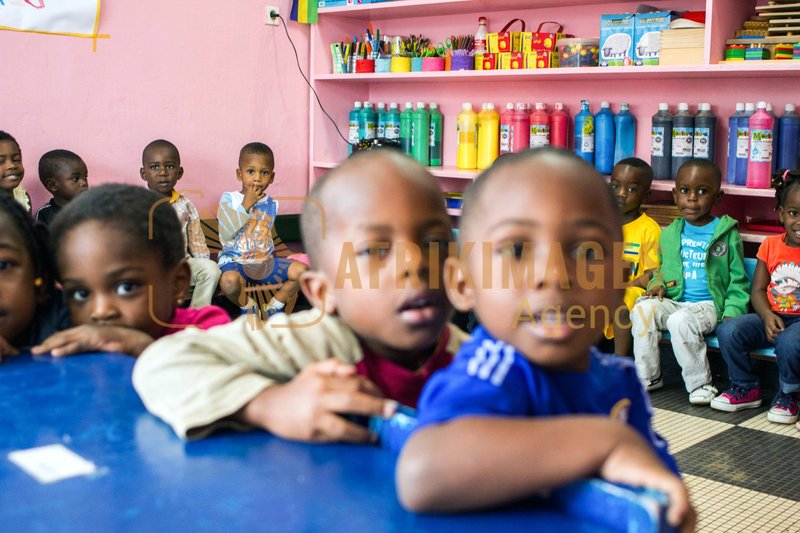 Afrikimages gabon /  ecole maternelle