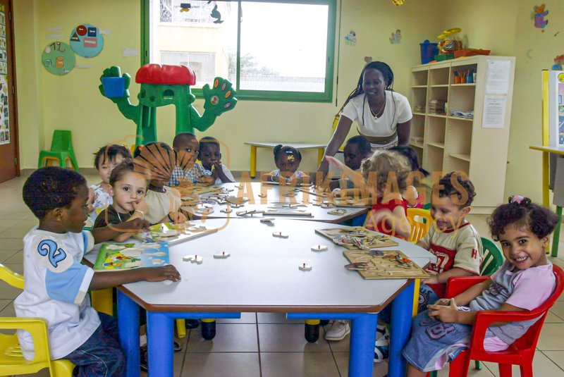 Afrikimages gabon /  préscolaire