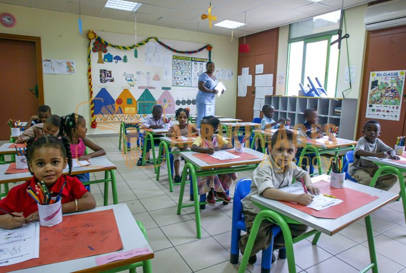 Afrikimages gabon /  préscolaire