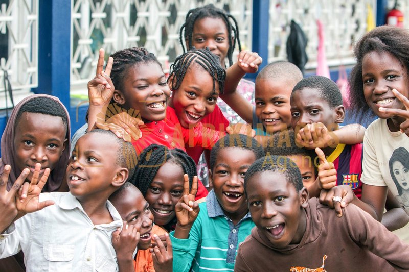 Afrikimages gabon /  écoliers