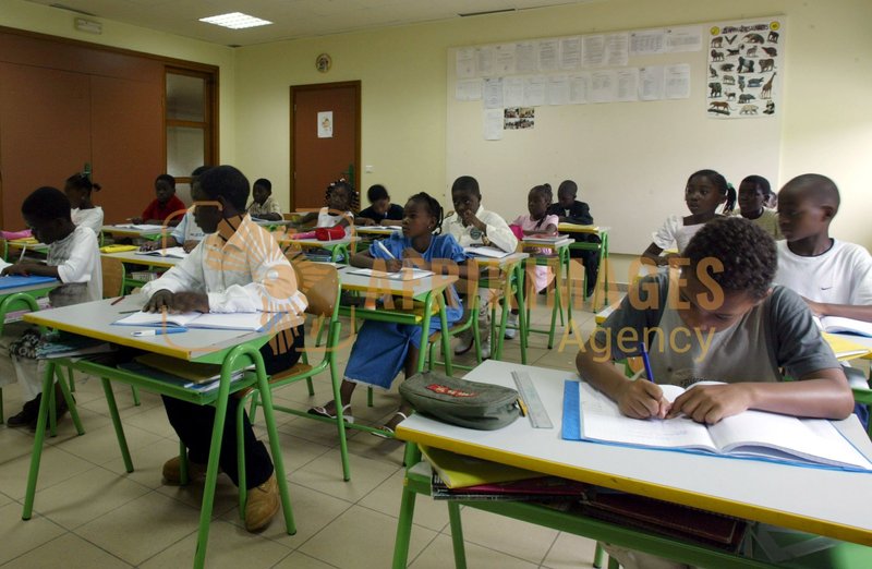 Afrikimages gabon /  lyceens