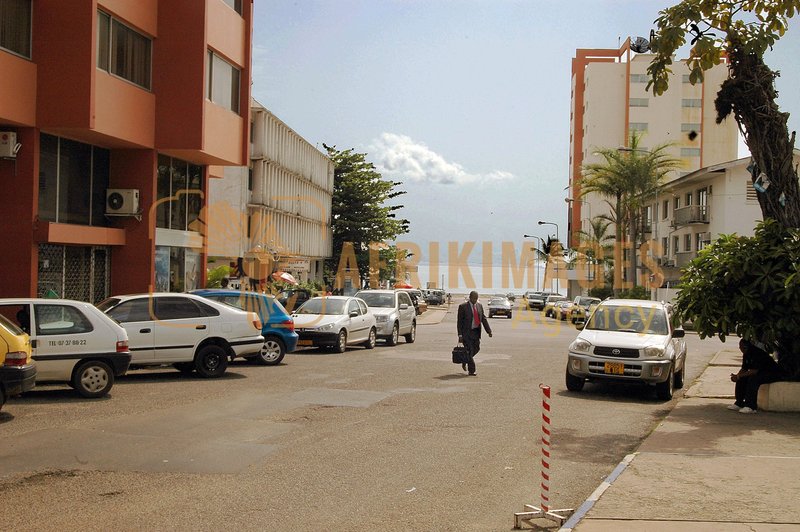 Afrikimages gabon /  libreville