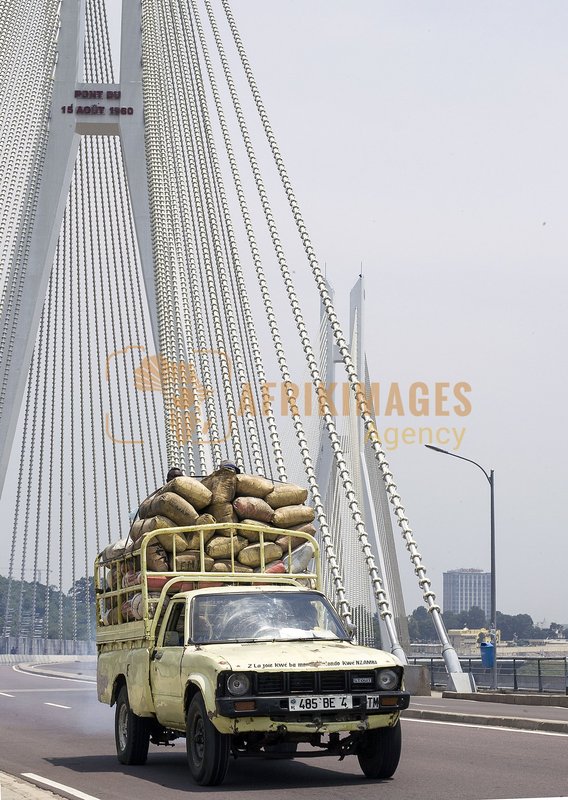 Afrikimages congo /  brazzaville