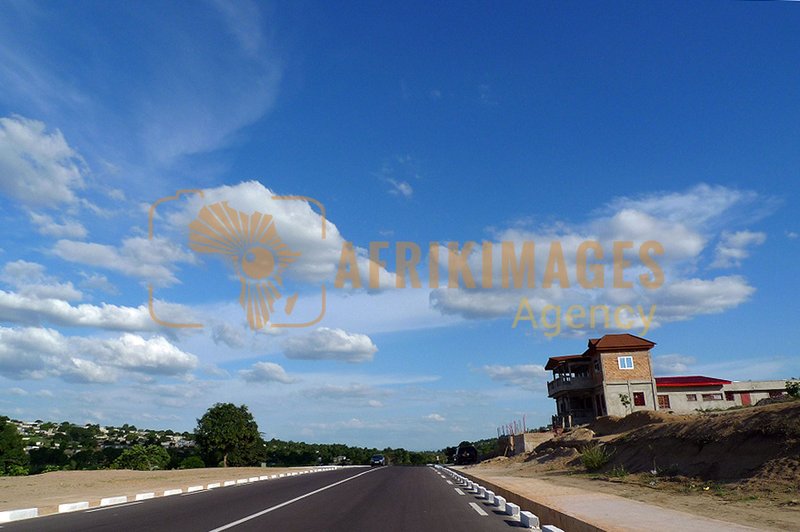 Afrikimages congo /  brazzaville